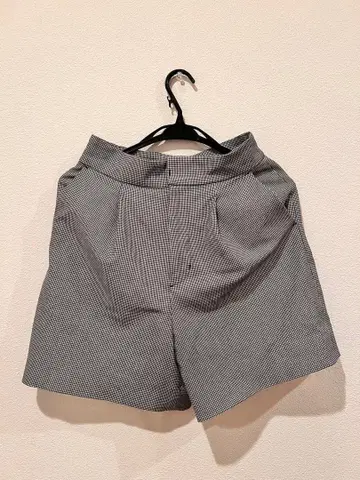 CELFORD 하운드투스 체크 패턴 전개 숏팬츠 36