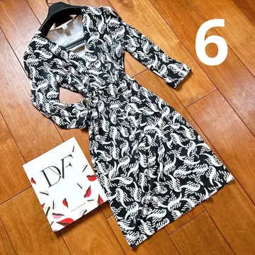 다이앤 폰 파스텐버그 모노톤 올 패턴 원피스 6