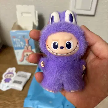 THE MONSTERS PIN FOR LOVE 봉제 인형 펜던트 T