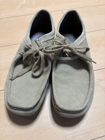 새상품급 지유 리얼 가죽 U칩 모카신 신발 베이지