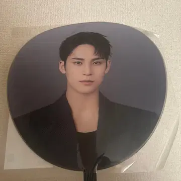 SEVENTEEN 민규 부채