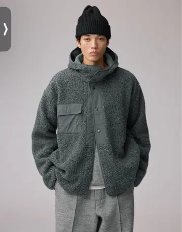 gu 엔지니어드 가먼츠 보아 플리스