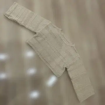 미사용 새상품 EGOIST 베이지 스트라이프 편직 긴팔 크롭 니트 F