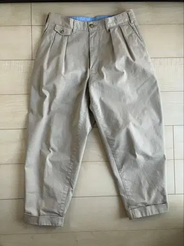 빔즈 2 Pleats Tapered Twill