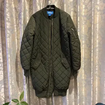 adidas 오리지널 퀼팅 롱 자켓 카키