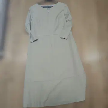 Aimer Acret 베이지 드레스 졸업식 입학식 에메 드레스