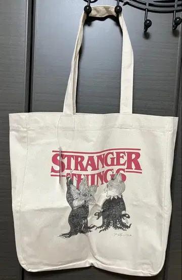 Stranger Things 토트백 graniph