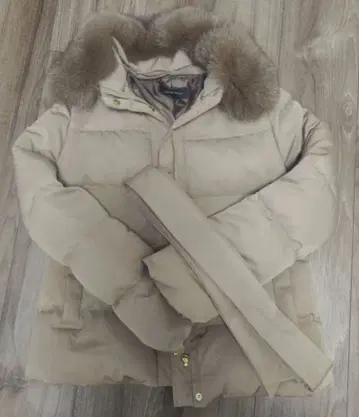 QUEENS COURT 다운 자켓 사이즈 1