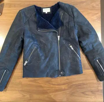 sandro 블랙 보아 라이더 자켓 사이즈 3