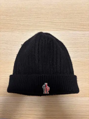 MONCLER 니트 모자