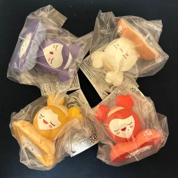 TWICE lovelys 오야스미 라이트 마스코트 4종 세트