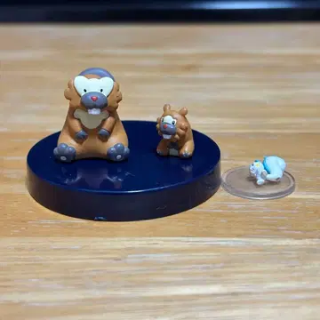 입체 포켓몬 도감 비달 비버 파치리스