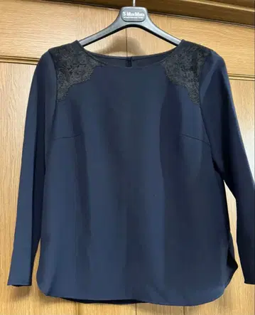 새상품 ANAYI 더블 크로스 숄더 레이스 블라우스 38