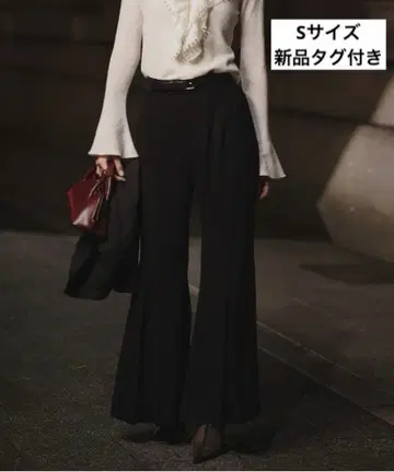 anuans 아뉴앙스 트리아세백새틴 플레어 팬츠