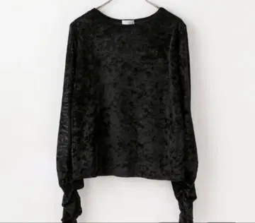 벨로아 도트 LS 로리즈팜 미사용 새상품 이번 시즌 신상