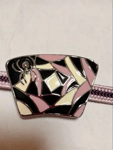 거미 원포인트 기하학 패턴의 금속제 오비 고정 띠 허리띠