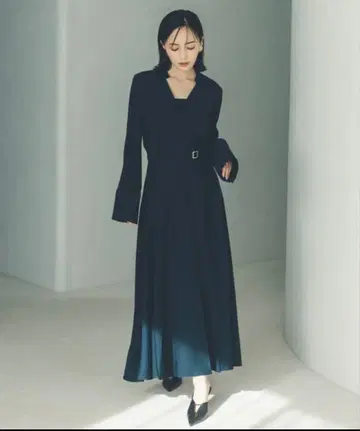 새상품급 anuans 턱 원피스 네이비
