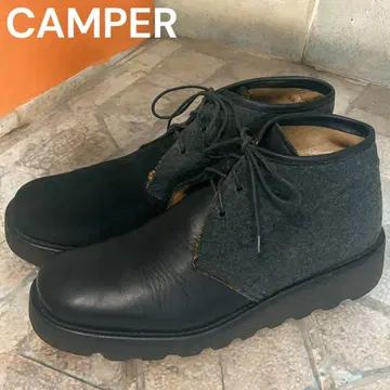 새상품급 캠퍼 통굽 처카 부츠 블랙 27cm 비대칭 가죽 x 스웨이드