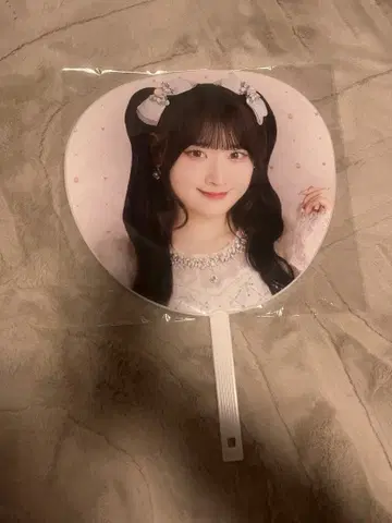 =LOVE 8주년 투어 부채 사이토 키아라