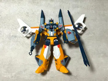 트랜스포머 갤럭시포스 GC-18 항공사령관 라이브 콘보이