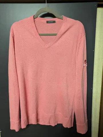 LOVELESS 핑크 V넥 스웨터