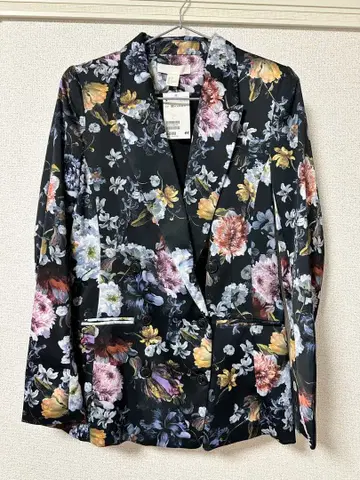 [ 새상품 ] H&M 플라워 프린트 자켓 32