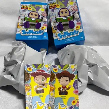miniso TOYSTORY 피규어 SIT NICELY 2개 세트