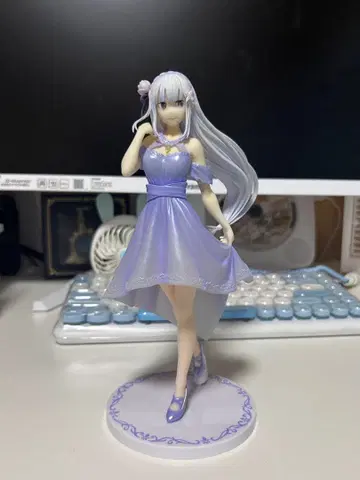 B상 에밀리아 피규어 제일복권 Re: 제로에서 시작하는 이세계 생활