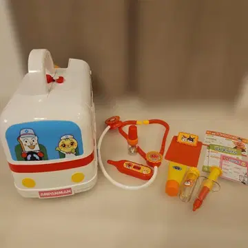 반짝 진단! 호빵맨 힘 100배 병원, 미니 닥터 세트