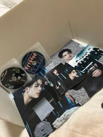 K-POP 아이돌 CD 세트 포토 카드 포함