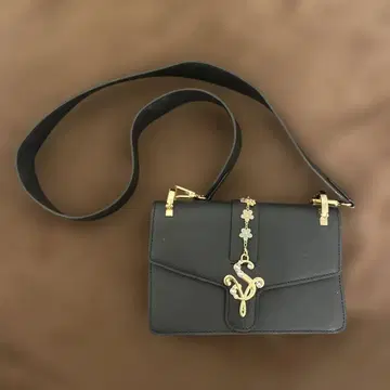 사만사베가 Samantha Vega 블랙 숄더백 합성 피혁