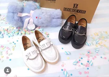 케이티 조지 콕스 블랙