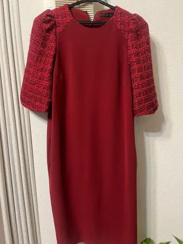 버건디 트위드 퍼프 슬리브 드레스 36
