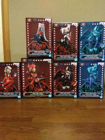 해즈빈 호텔에 오신 것을 환영합니다 모니터 탑 피규어 7개 세트