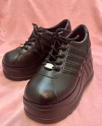 [ cnstone ] 통굽 부츠 10cm