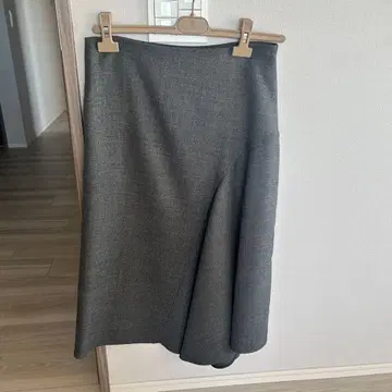 BRUNELLO CUCINELLI 그레이 플레어 스커트