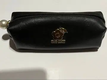 마리콴트 쿠로미 콜라보 펜 케이스