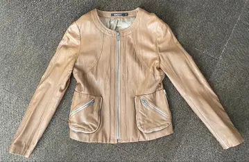 새상품급! DKNY 카멜 컬러 노카라 가죽 자켓 라이더 사이즈 4