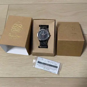 스튜디오 지브리 붉은 돼지 만마유트단 손목시계