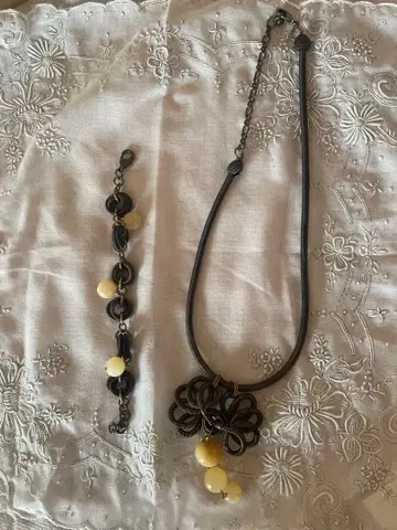 아쉬페프랑스 목걸이와 팔찌 세트