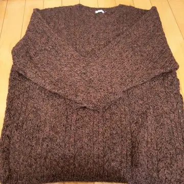 GROVE 알파카 100% 브라운 라운드 넥 니트