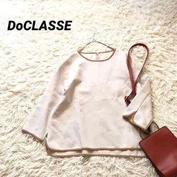 새상품급 두클라쎄 [ 11 ] 크루넥 파이핑 티셔츠 두꺼운 원단 아이보리