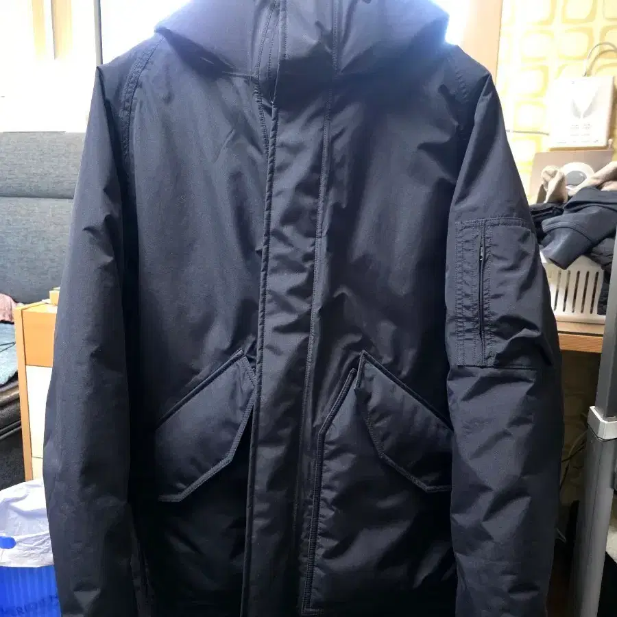 nanamica GORE-TEX Short Down 24SS Navy L size on Bunjang Global Site.