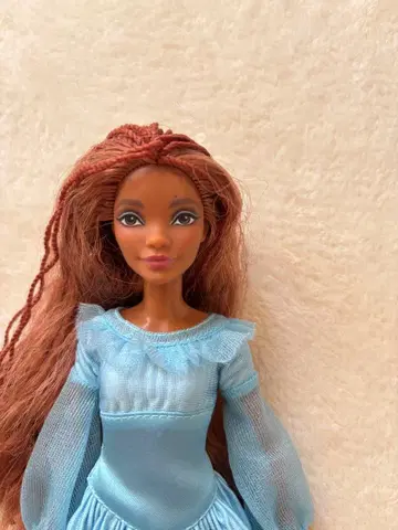 실사판 인어공주 인형