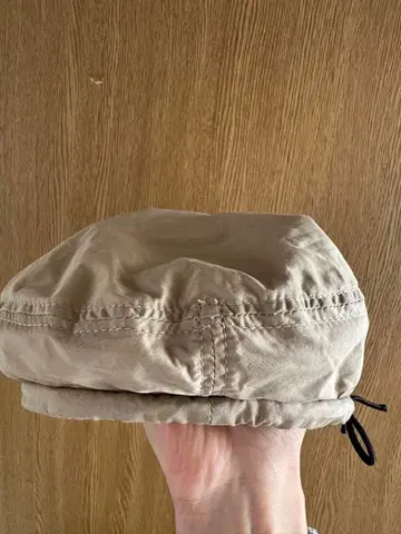 엔지니어드 가먼츠 베레모 베이지 새상품급!