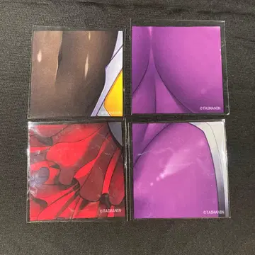 LILITH STORE 한정판 대마인 수트 조각 4개 묶음 판매