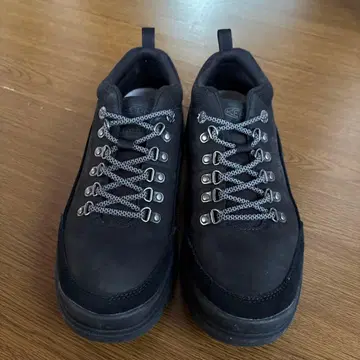 KEEN KOSA OXFORD 24.5cm