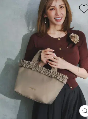 새상품 미개봉 tocca FRILL GARLAND NYLONTOTE