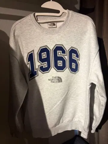 THE NORTH FACE 1966 WHITE LEBEL