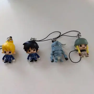 강철의 연금술사 로이 머스탱 스트랩 4개 세트